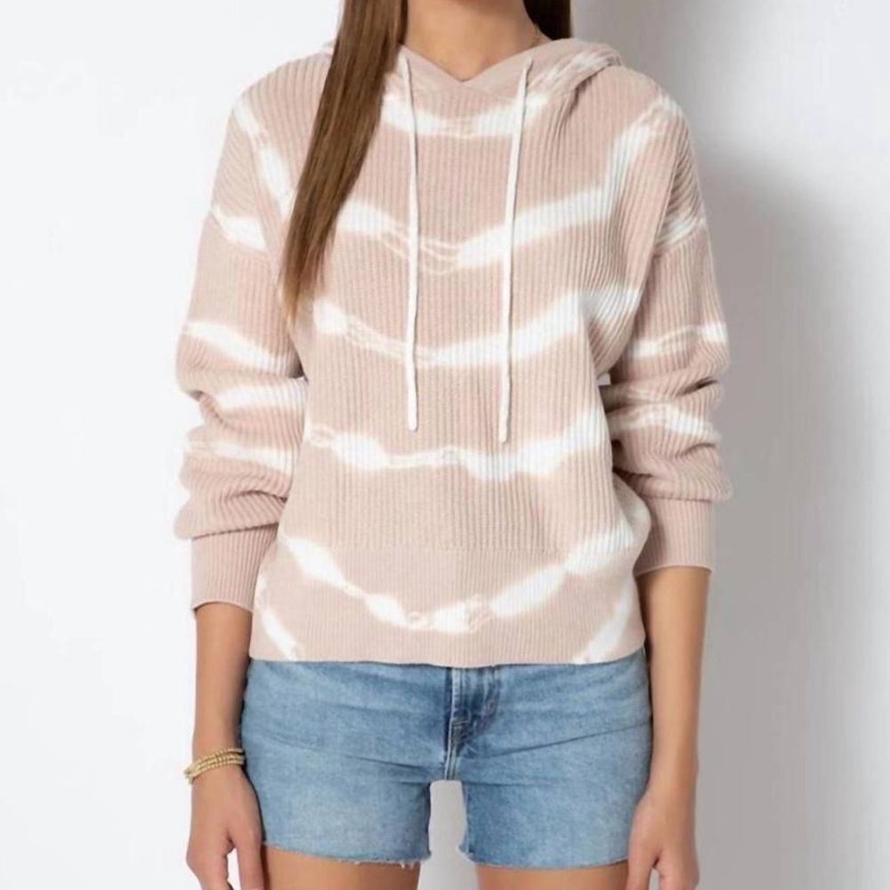 TART COLLECTIONS Kathleen top in bubble tie dye beige